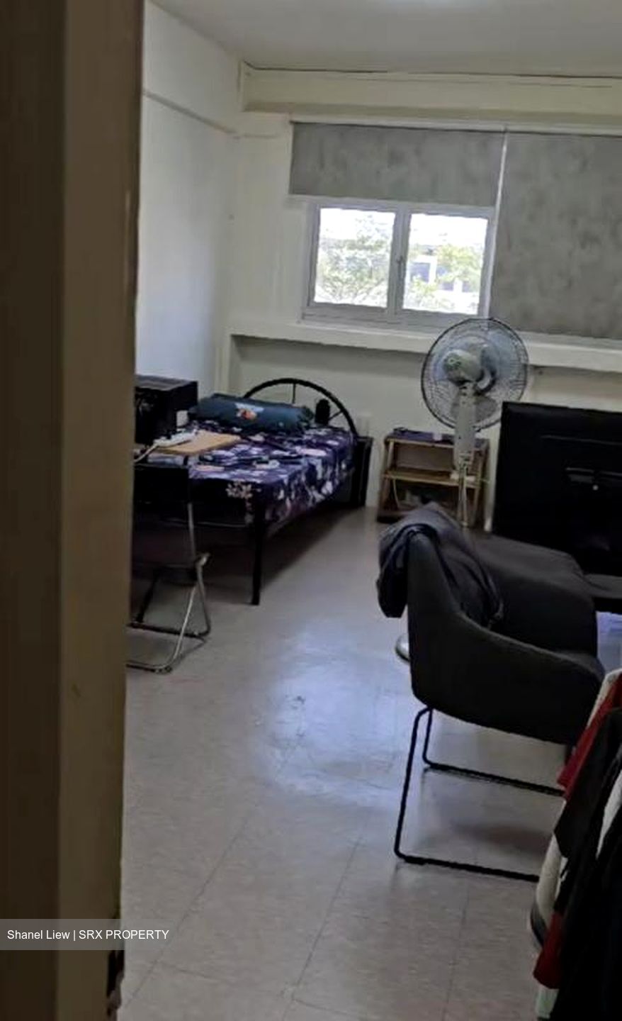 New Upper Changi Road (D16), Shop House #451379401